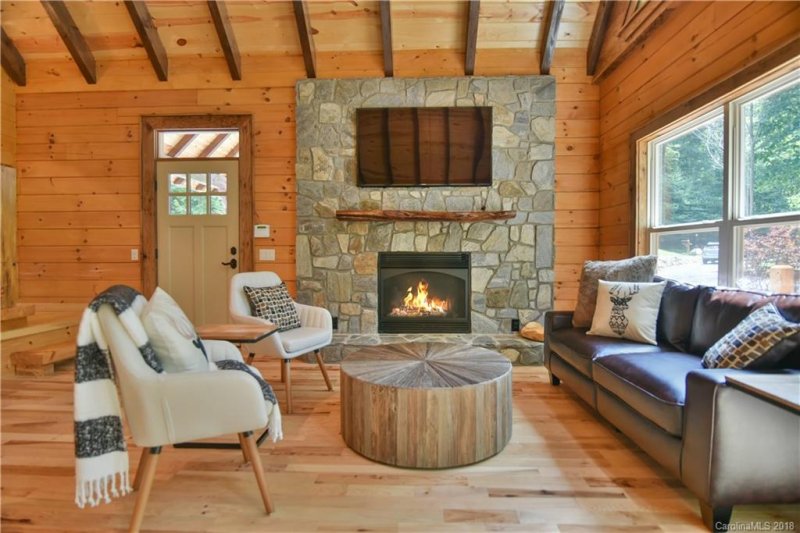 Property image 3 at 25 Tenderfoot Trail, Maggie Valley, NC 28751