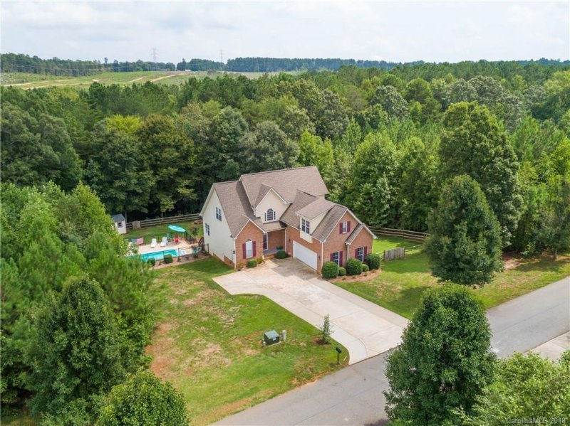 Property image 4 at 1846 Jaya Drive, Sherrills Ford, NC 28673