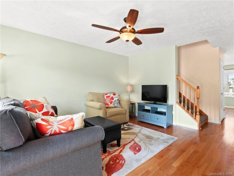 Property image 3 at 107 Loch Haven Road, Swannanoa, NC 28778