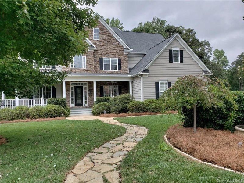 109 Herons Gate Drive