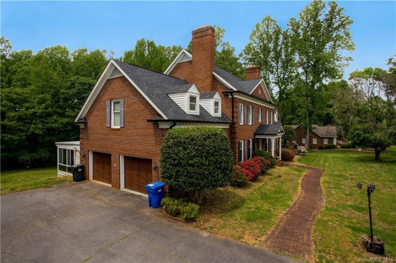 Property image 3 at 205 Baymount Drive, Statesville, NC 28625