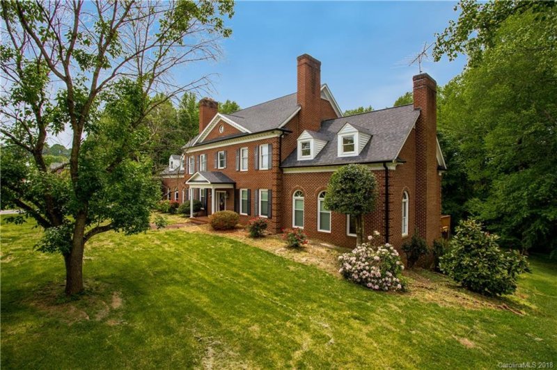 Property image 4 at 205 Baymount Drive, Statesville, NC 28625