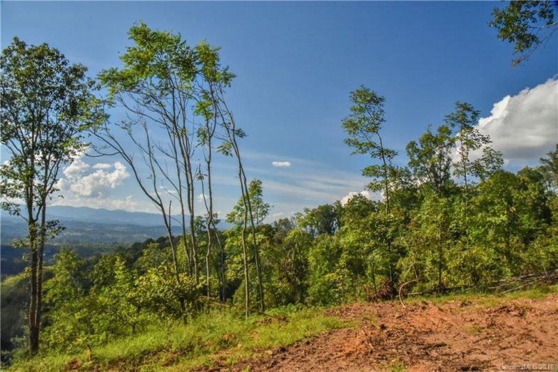 Property image 4 at 362 Mostert Drive, Asheville, NC 28804