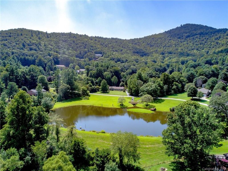 Property image 3 at 13 Ashley Road, Asheville, NC 28805