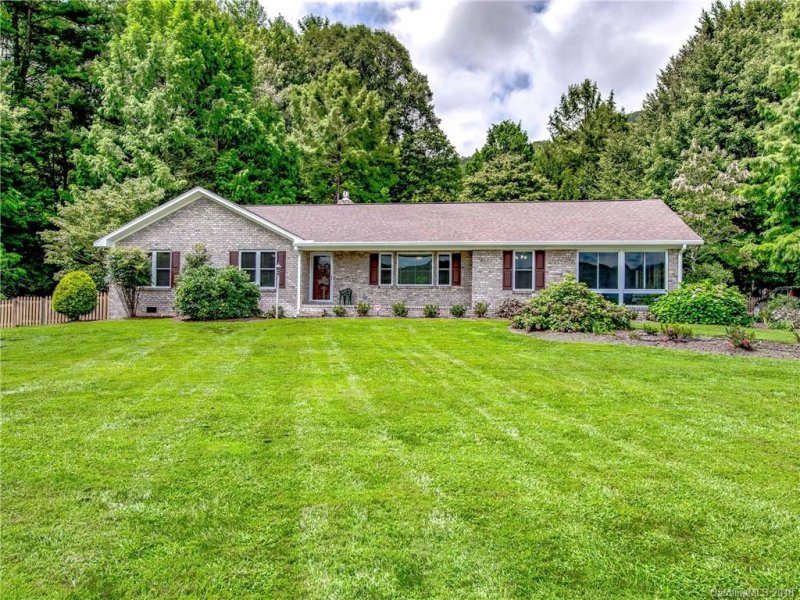 Property image 5 at 13 Ashley Road, Asheville, NC 28805