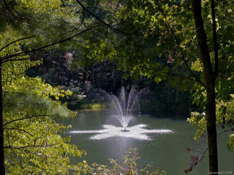 Property image 4 at 104 Gossamer Court, Hendersonville, NC 28739