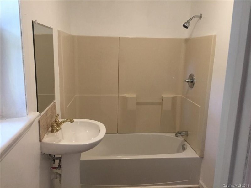 Property image 5 at 2416 Dora Drive, Charlotte, NC 28215