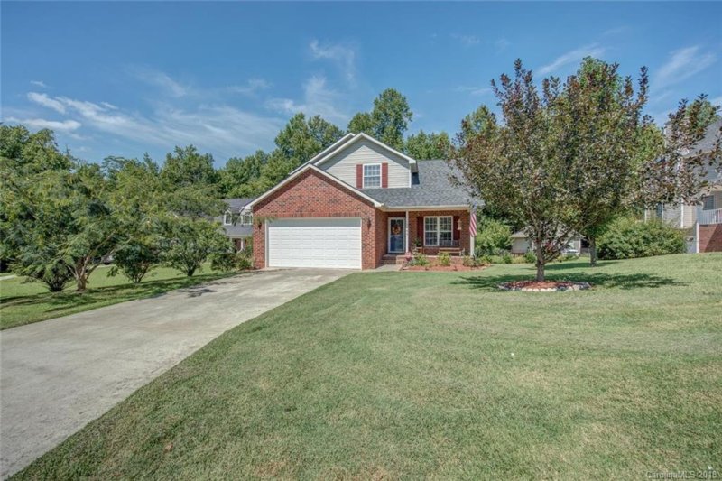 Property image 2 at 3666 Easthampton Drive, Gastonia, NC 28056