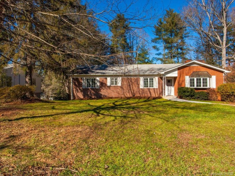 Property image 2 at 12 Forestdale Drive, Asheville, NC 28803