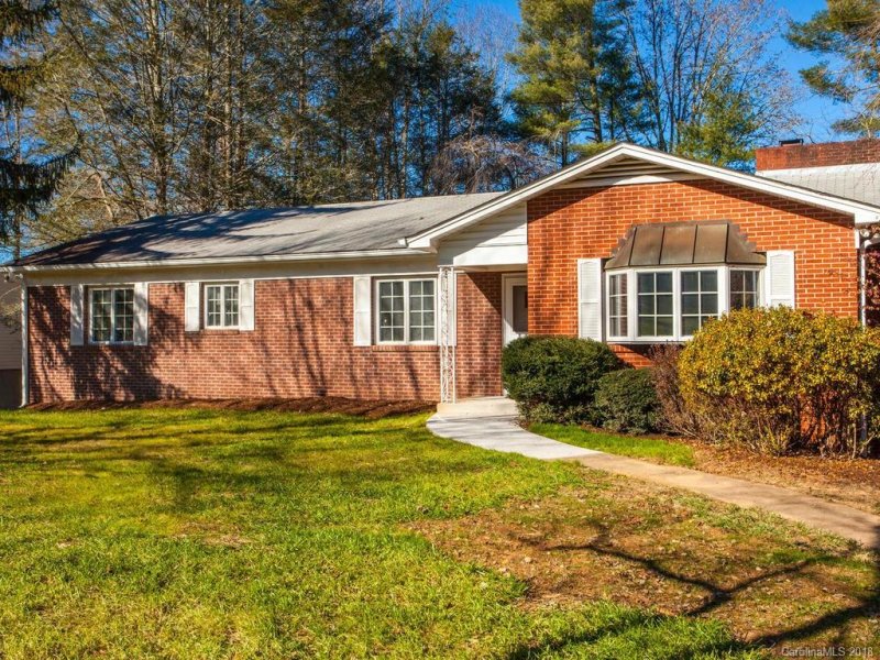 Property image 3 at 12 Forestdale Drive, Asheville, NC 28803