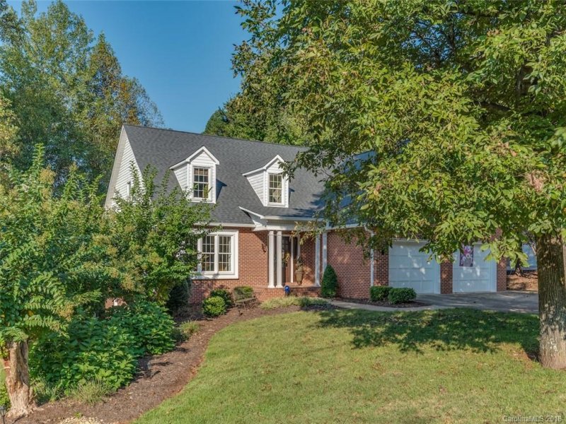 177 Countrywood Drive