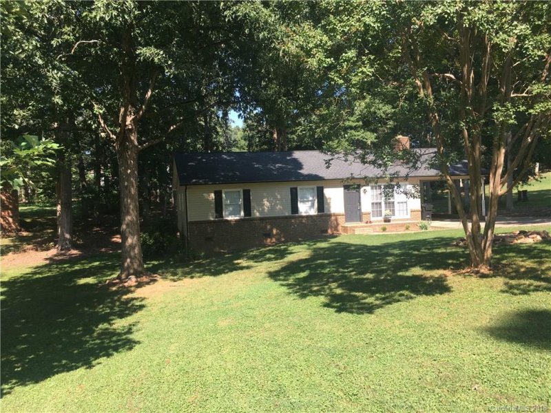 Property image 2 at 1370 Oak Canopy Road, Lincolnton, NC 28092