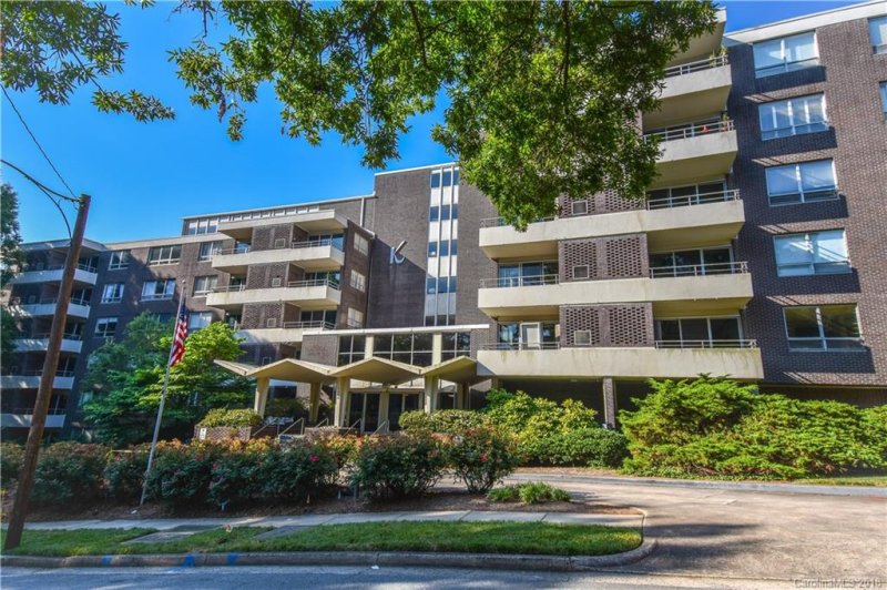 Property image 2 at 1300 Reece Road, Charlotte, NC 28209