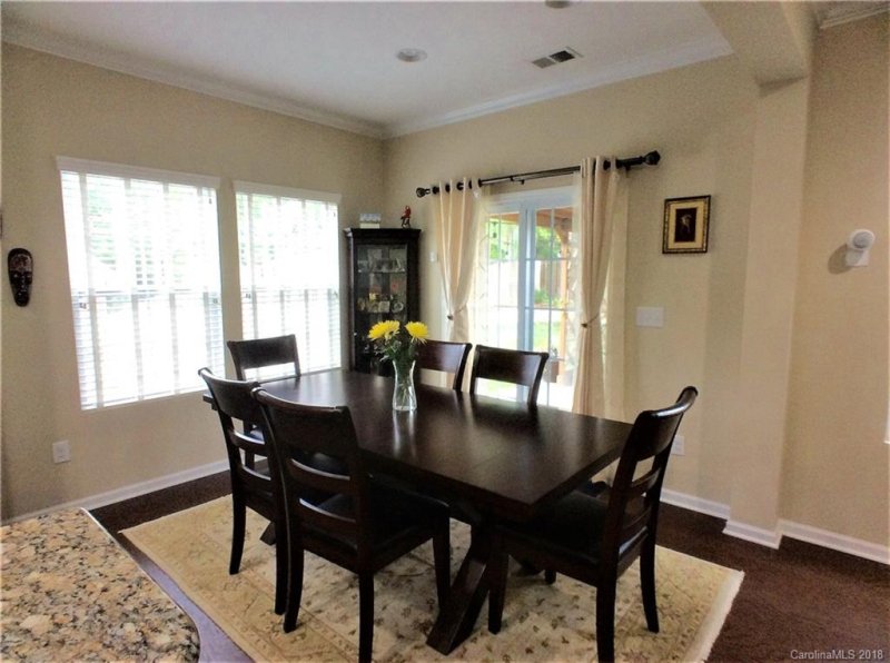 Property image 4 at 5329 Poplar Knoll Drive, Matthews, NC 28105