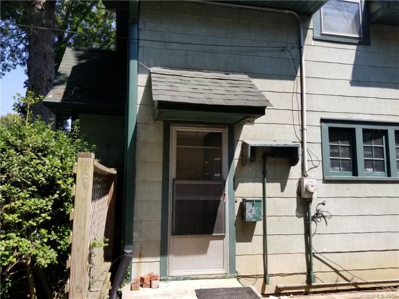 Property image 3 at 33 Woodvale Avenue, Asheville, NC 28804