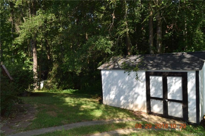 Property image 4 at 1059 Sentinal Oak Drive, Gastonia, NC 28056