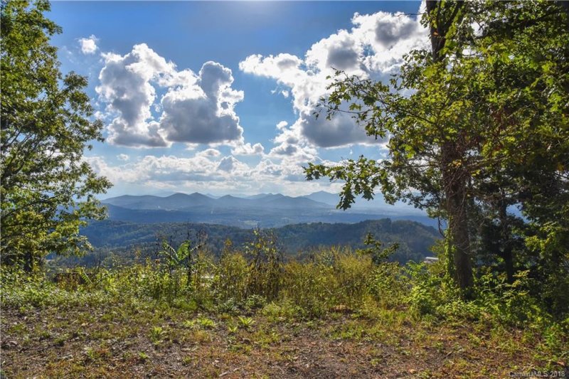 Property image 2 at 22 Carolina Sunset Pass, Asheville, NC 28804