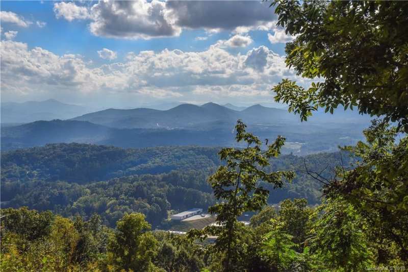 Property image 3 at 22 Carolina Sunset Pass, Asheville, NC 28804