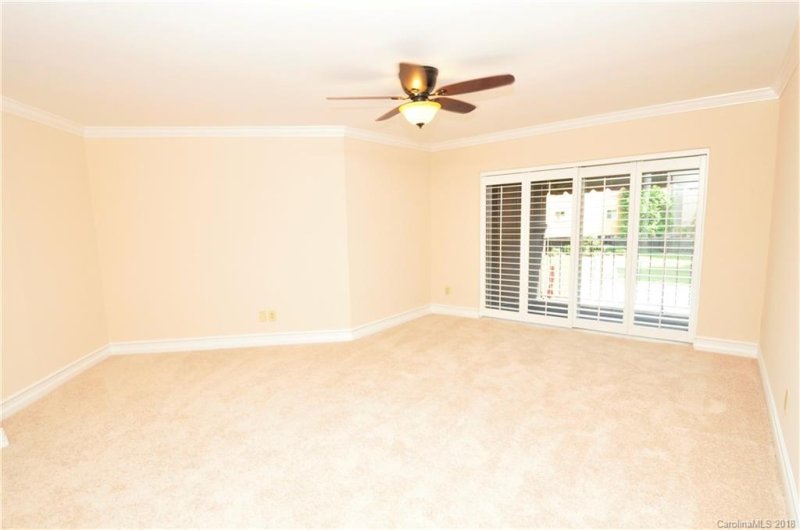 Property image 5 at 1323 Queens Road, Charlotte, NC 28207