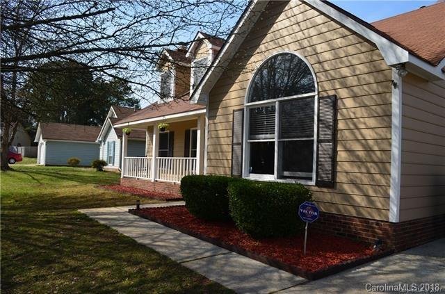 Property image 2 at 10520 Queensmead Circle, Charlotte, NC 28273