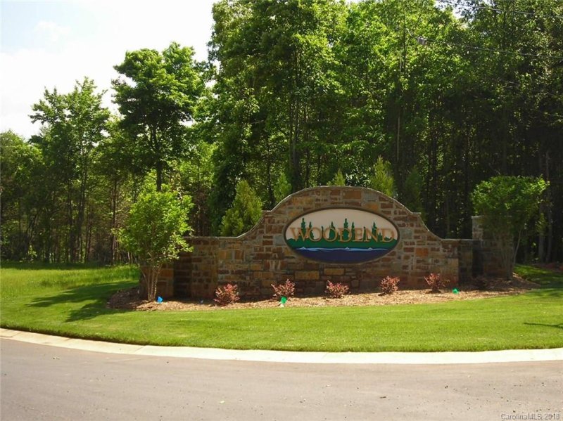 1107 Sawtooth Oak Lane