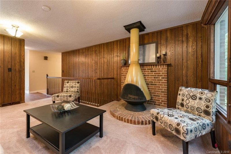 Property image 4 at 409 Beverly Circle, Charlotte, NC 28270