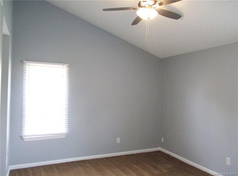 Property image 5 at 6922 Pepper Ann Lane, Charlotte, NC 28216