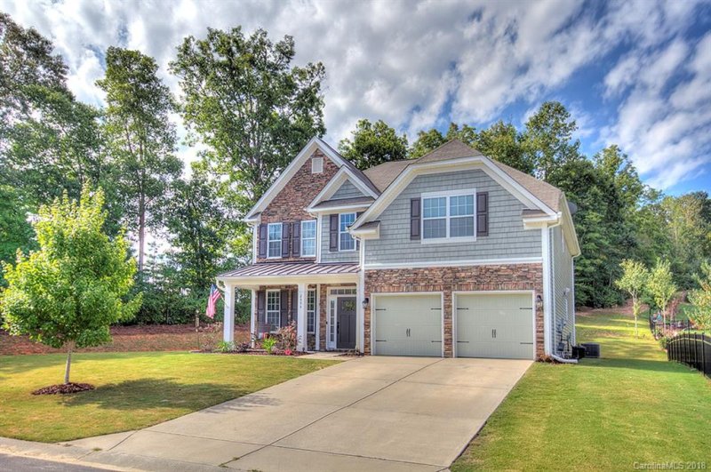 Property image 2 at 2084 Lakebridge Drive, Fort Mill, SC 29715