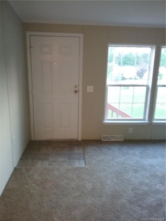 Property image 2 at 131 Cripple Creek Lane, Statesville, NC 28677