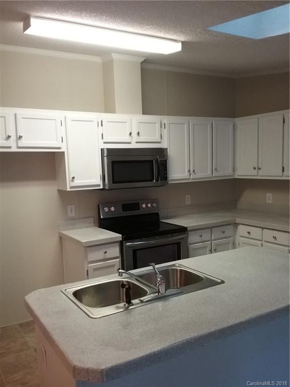 Property image 4 at 131 Cripple Creek Lane, Statesville, NC 28677