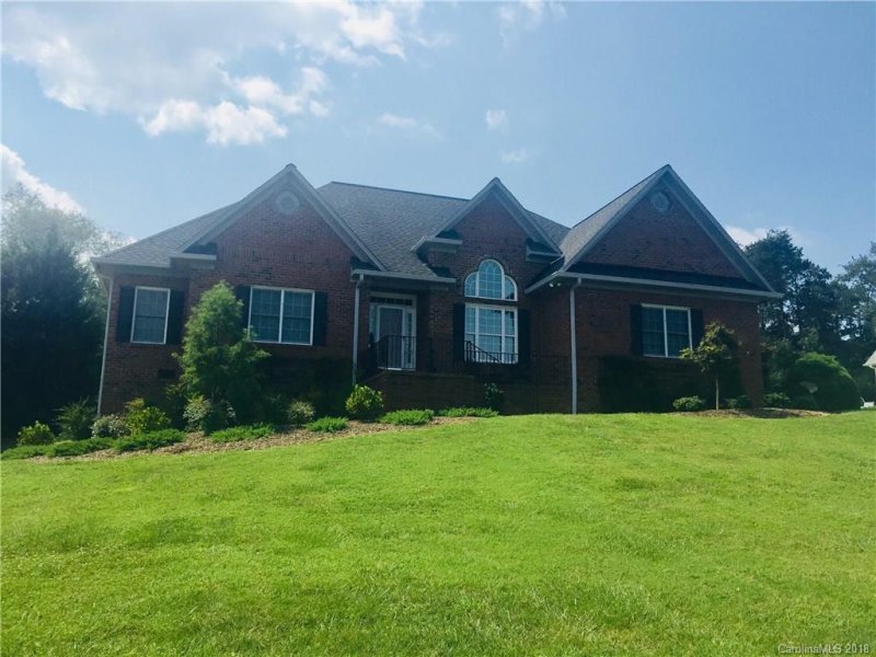 Property image 2 at 306 Cross Creek Drive, Cherryville, NC 28021