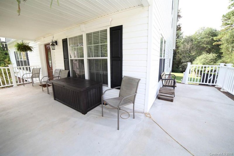 Property image 3 at 1900 Briarwood Circle, Fort Mill, SC 29715