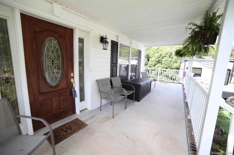 Property image 4 at 1900 Briarwood Circle, Fort Mill, SC 29715