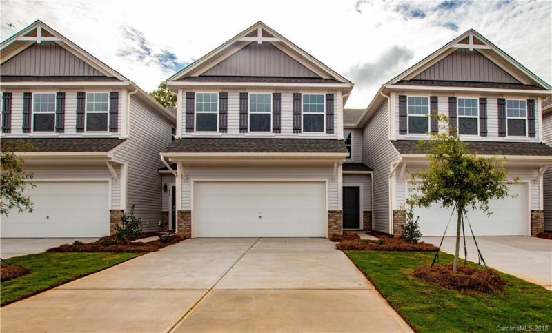 437 Tayberry Lane