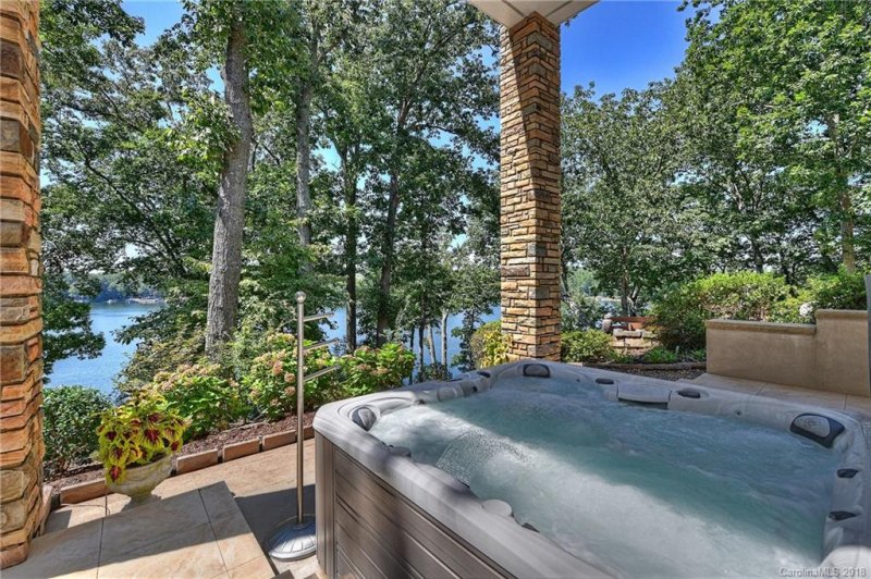 Property image 5 at 101 Island Ridge Drive, Statesville, NC 28677