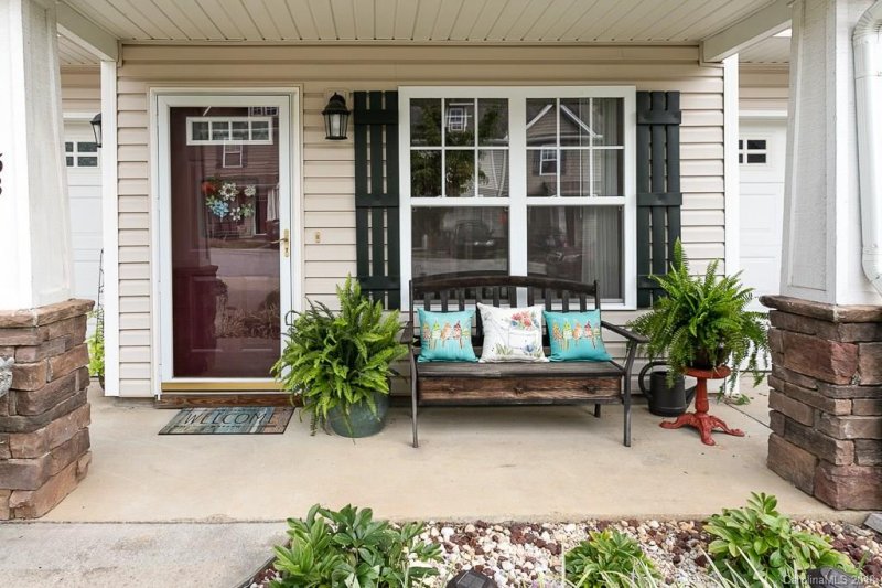 Property image 2 at 53 Amersham Lane, Fletcher, NC 28732