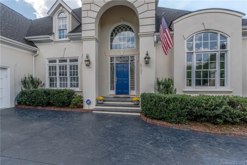 Property image 2 at 4121 Blaydes Court, Charlotte, NC 28226