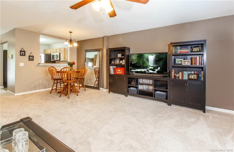 Property image 5 at 27 Amersham Lane, Fletcher, NC 28732