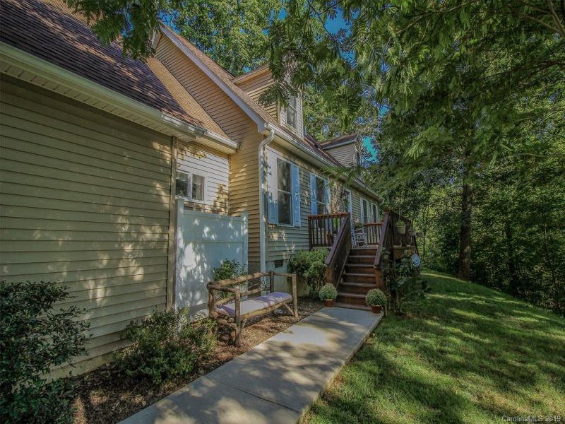 Property image 2 at 142 Blake Drive, Canton, NC 28716