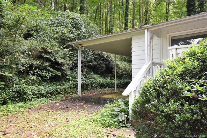 Property image 2 at 67 Lanes End Drive, Waynesville, NC 28786