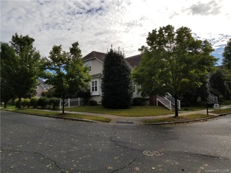 Property image 3 at 8160 Evanston Falls Road, Huntersville, NC 28078