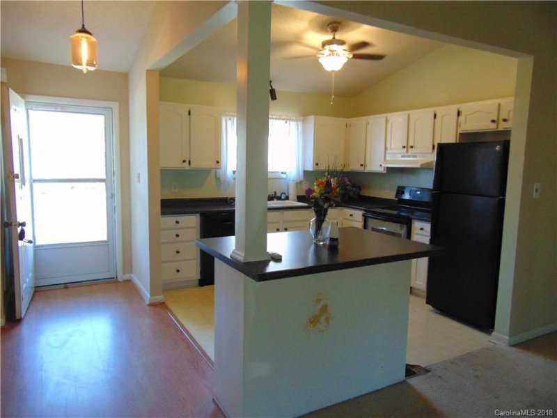 Property image 3 at 1001 Wellington Hills Circle, Salisbury, NC 28147