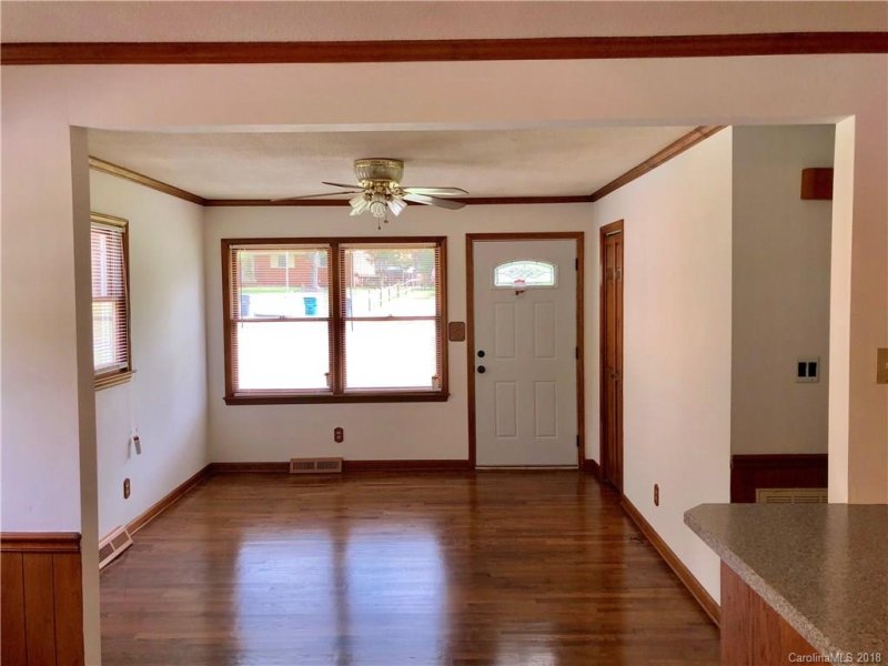 Property image 4 at 213 Point Circle, Belmont, NC 28012