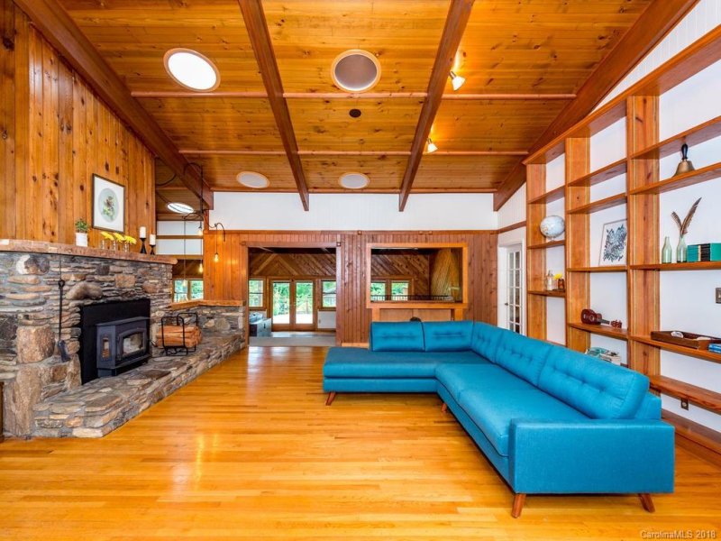 Property image 4 at 988 High Rock Acres Road, Black Mountain, NC 28711