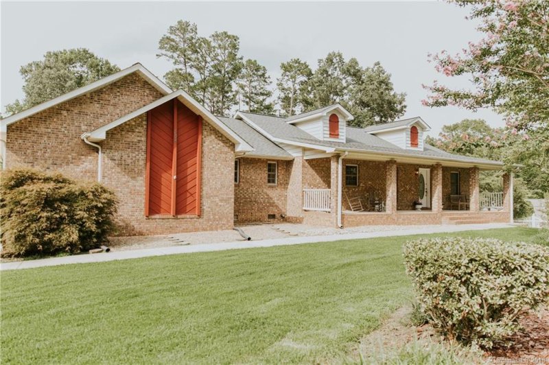 504 Wesley Heights Drive