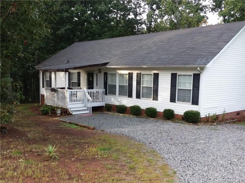 Property image 2 at 5110 Sierra Drive, Maiden, NC 28650