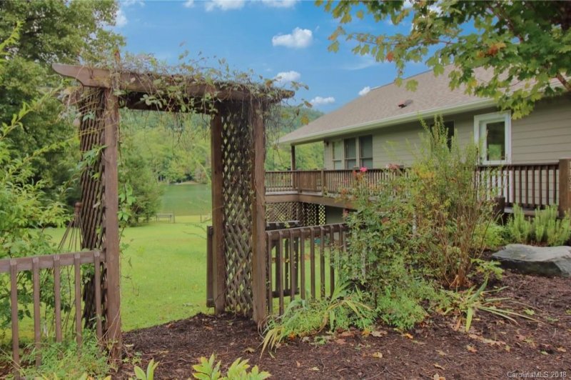 Property image 2 at 1193 Haven Drive, Saluda, NC 28773