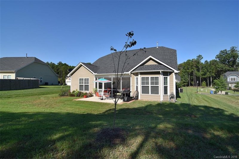 Property image 3 at 5820 Gatekeeper Lane, Mint Hill, NC 28227