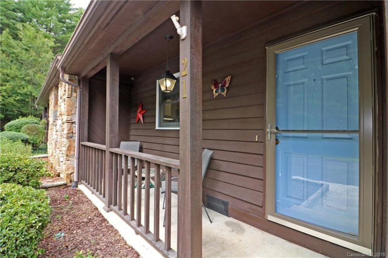 Property image 2 at 21 Loganwood Lane, Etowah, NC 28729