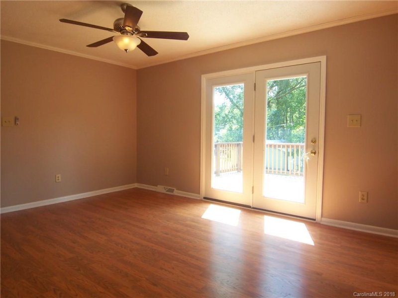 Property image 4 at 526 Lee Drive, Shelby, NC 28152